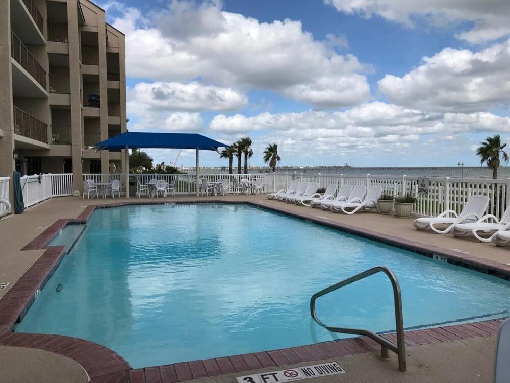 Benjamin'S Pier At Laguna Reef Resort Rockport Exterior foto